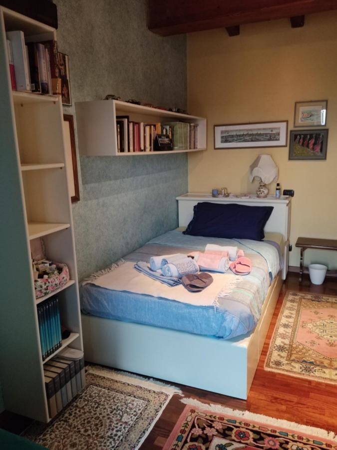 Lovely Casa Paola Villlafranca Centro Zimmer Rooms Villafranca di Verona Eksteriør billede
